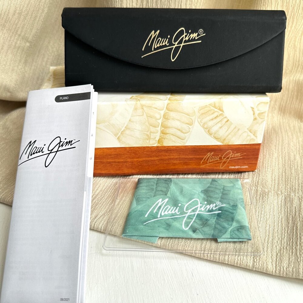 MAUI JIM - Box Trifold Case w/cloth